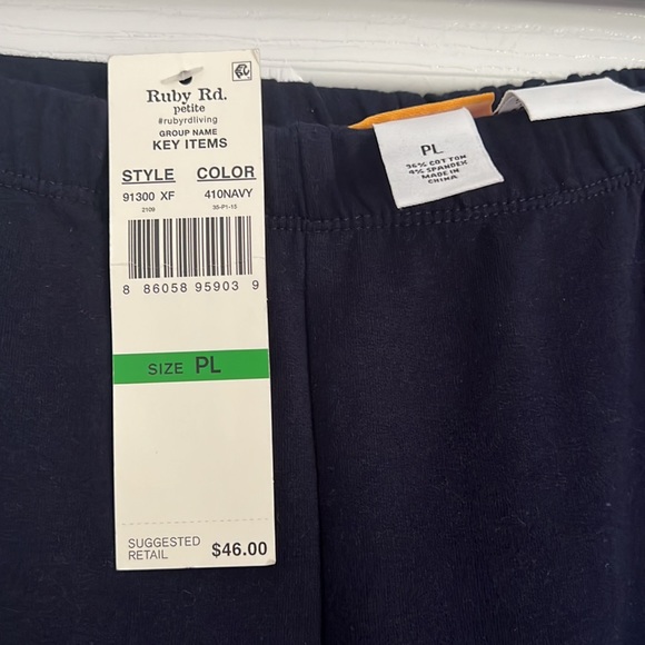 New Ruby Rd. Pull on pants size PL - Picture 4 of 5